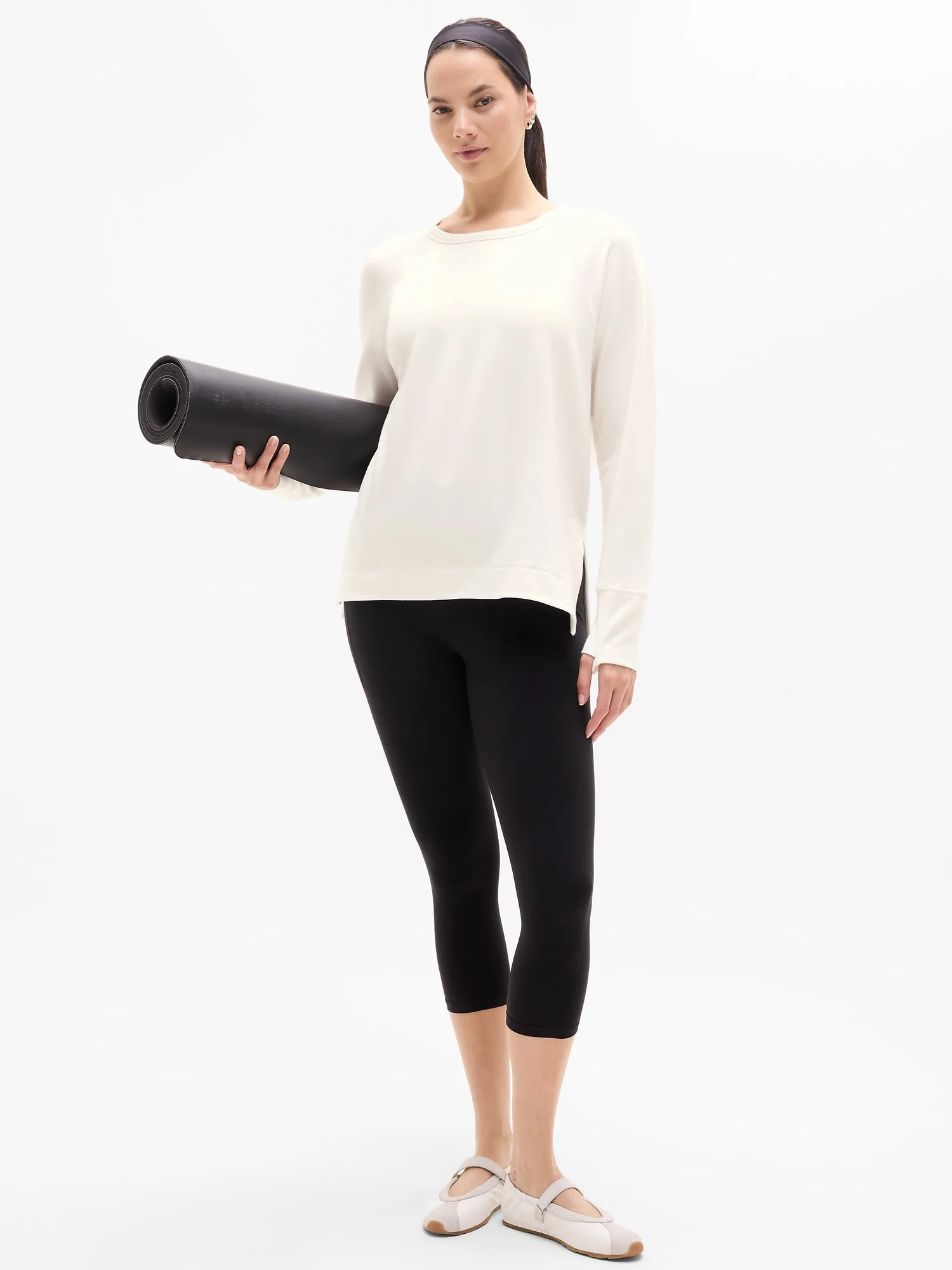 Coaster Luxe Recover Sweatshirt - Image 4